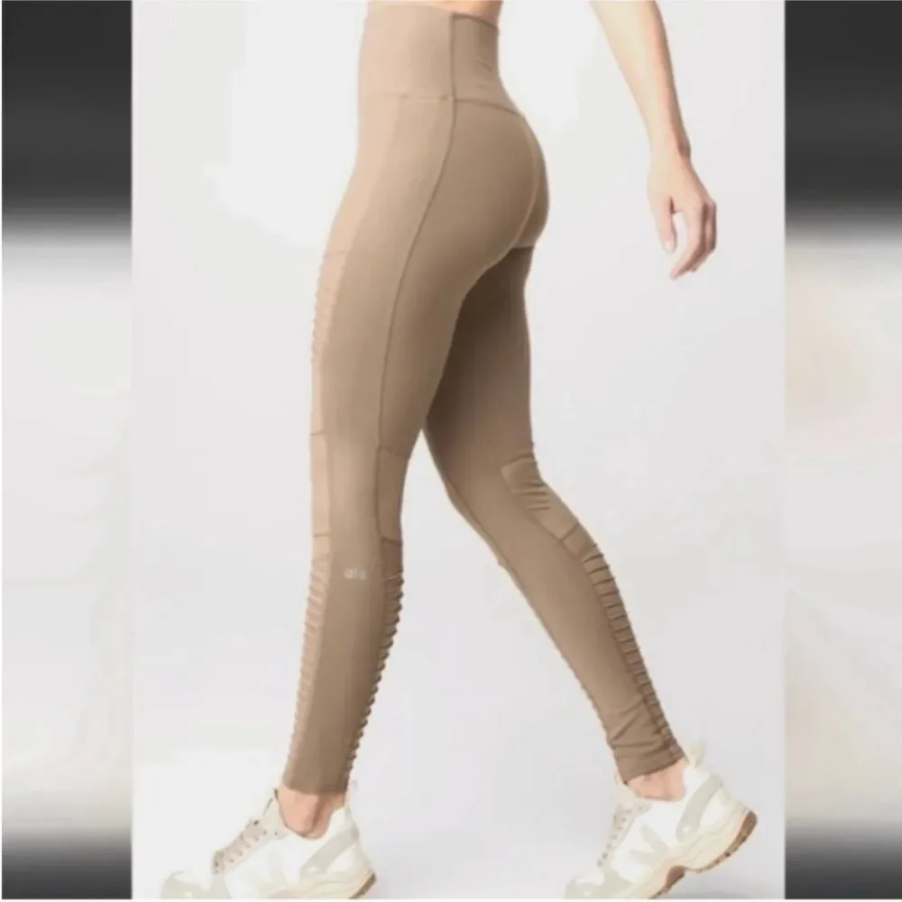 ALO YOGA | Tan Moto High Rise Full Length Leggings Women’s Size Small